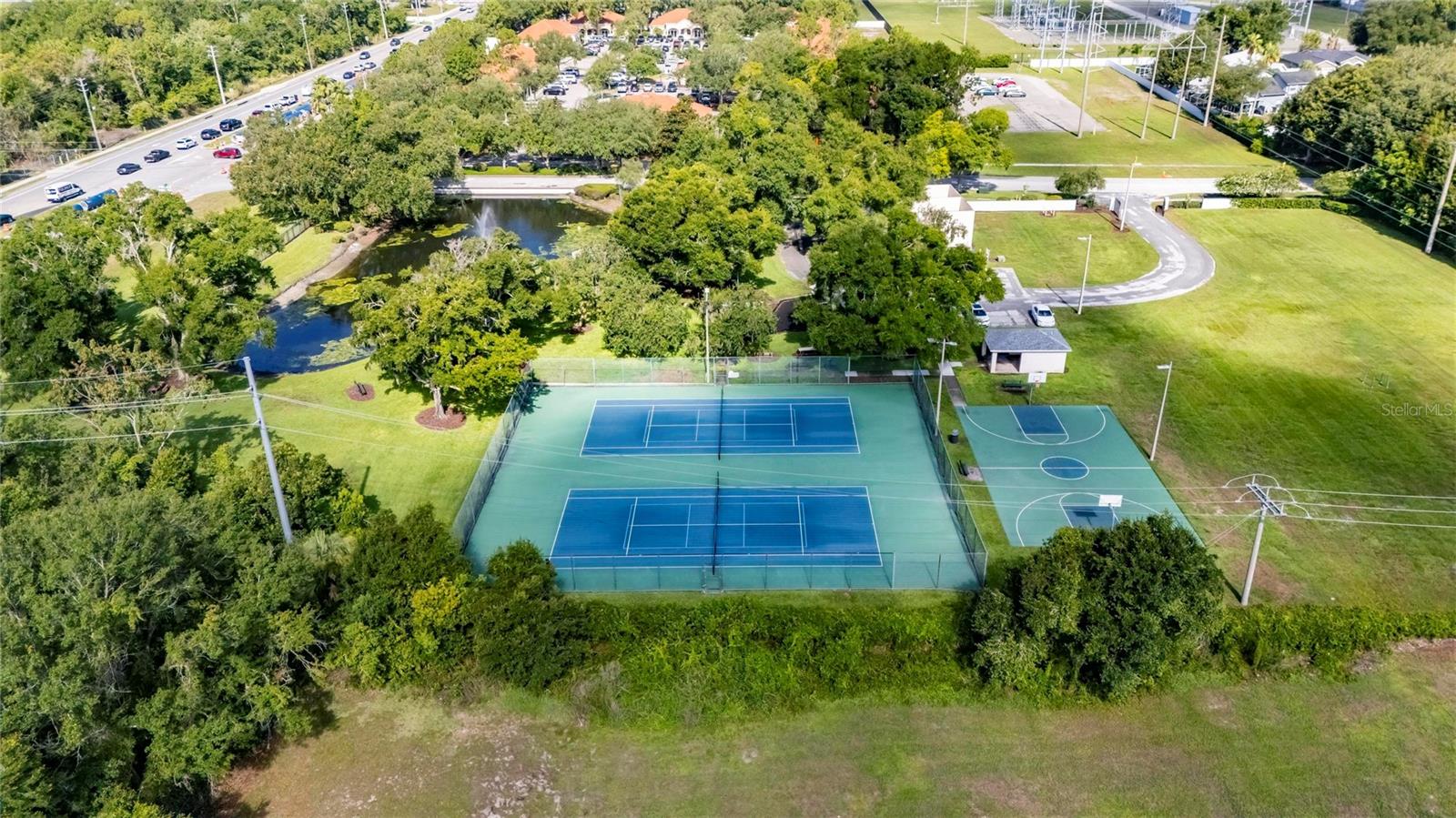 RIVERGLEN UNITS 5 6 & 7 PHAS - Residential