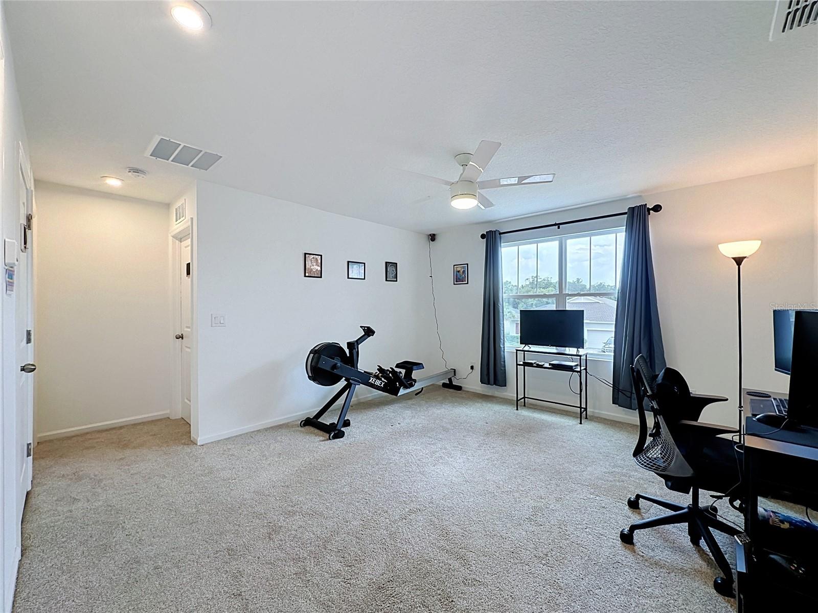 ADDISON LNDG - Residential