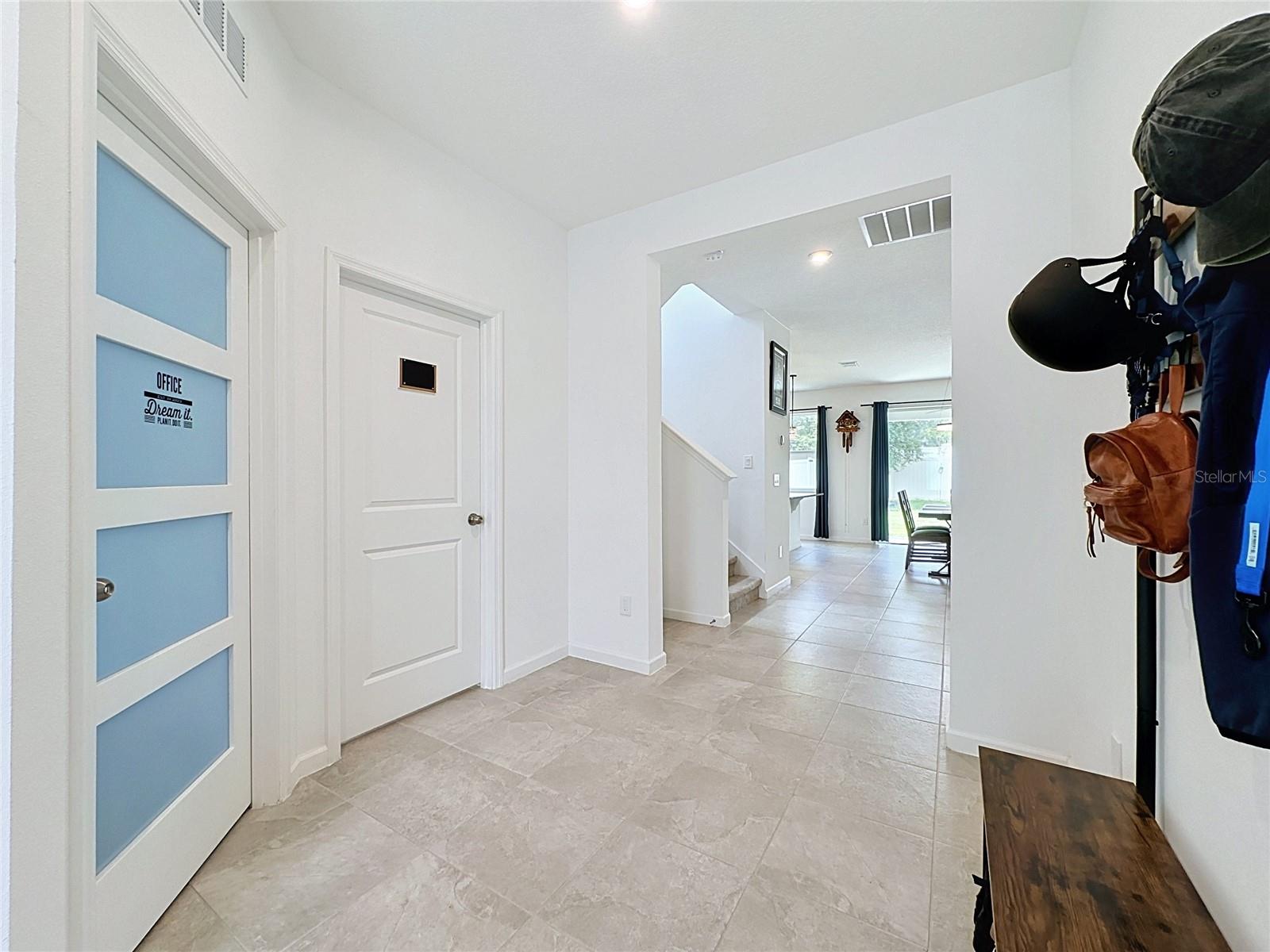 ADDISON LNDG - Residential