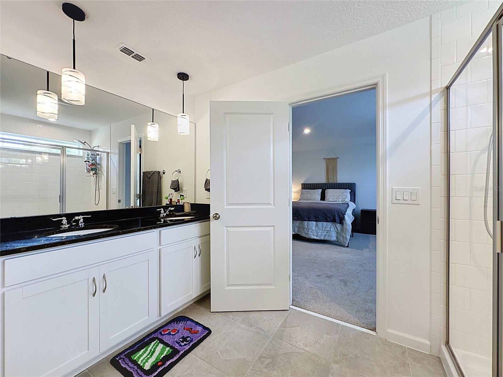ADDISON LNDG - Residential