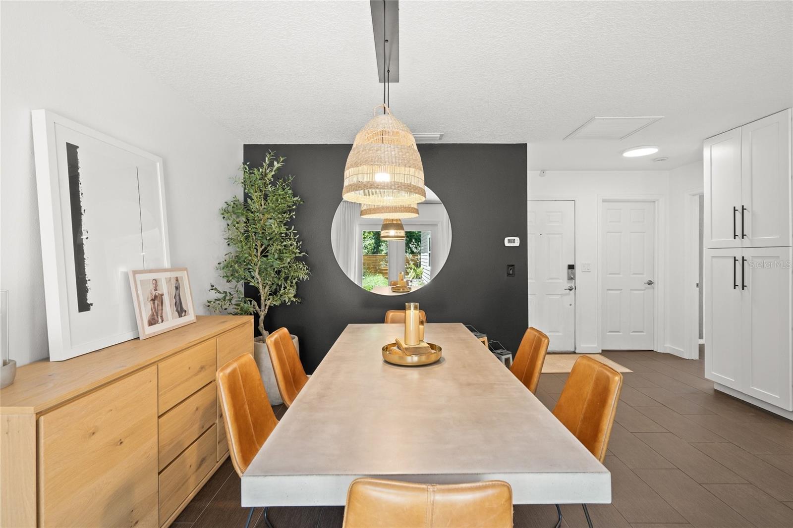 BEARDED OAKS - Residential