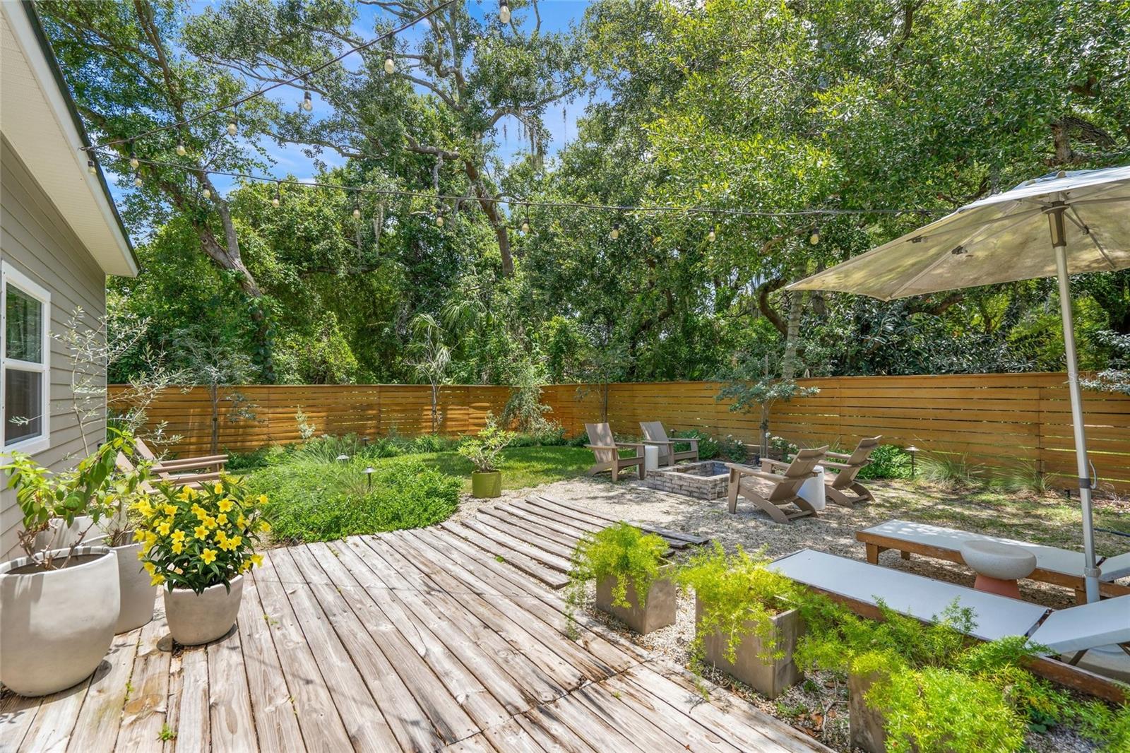 BEARDED OAKS - Residential