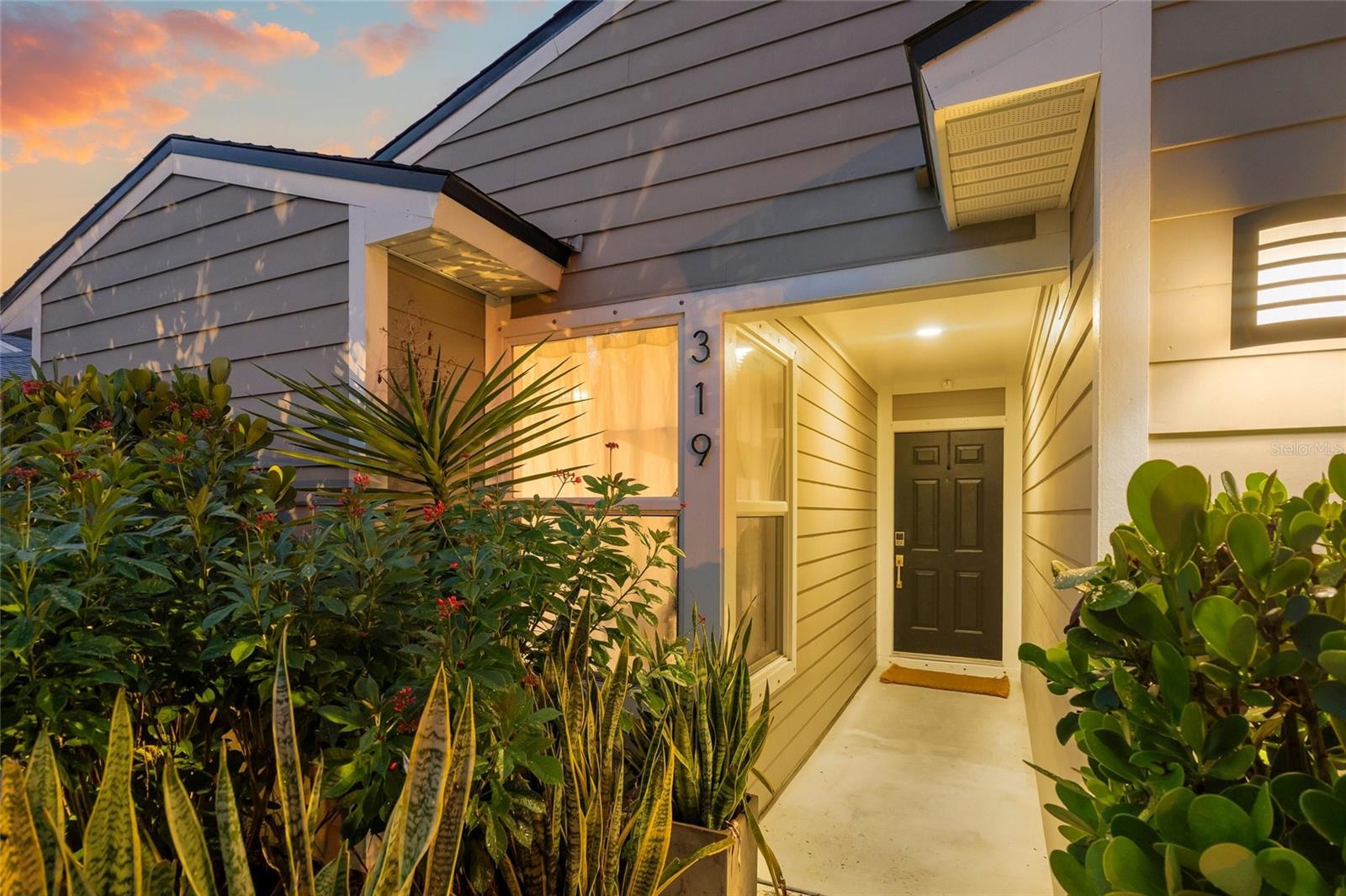 BEARDED OAKS - Residential