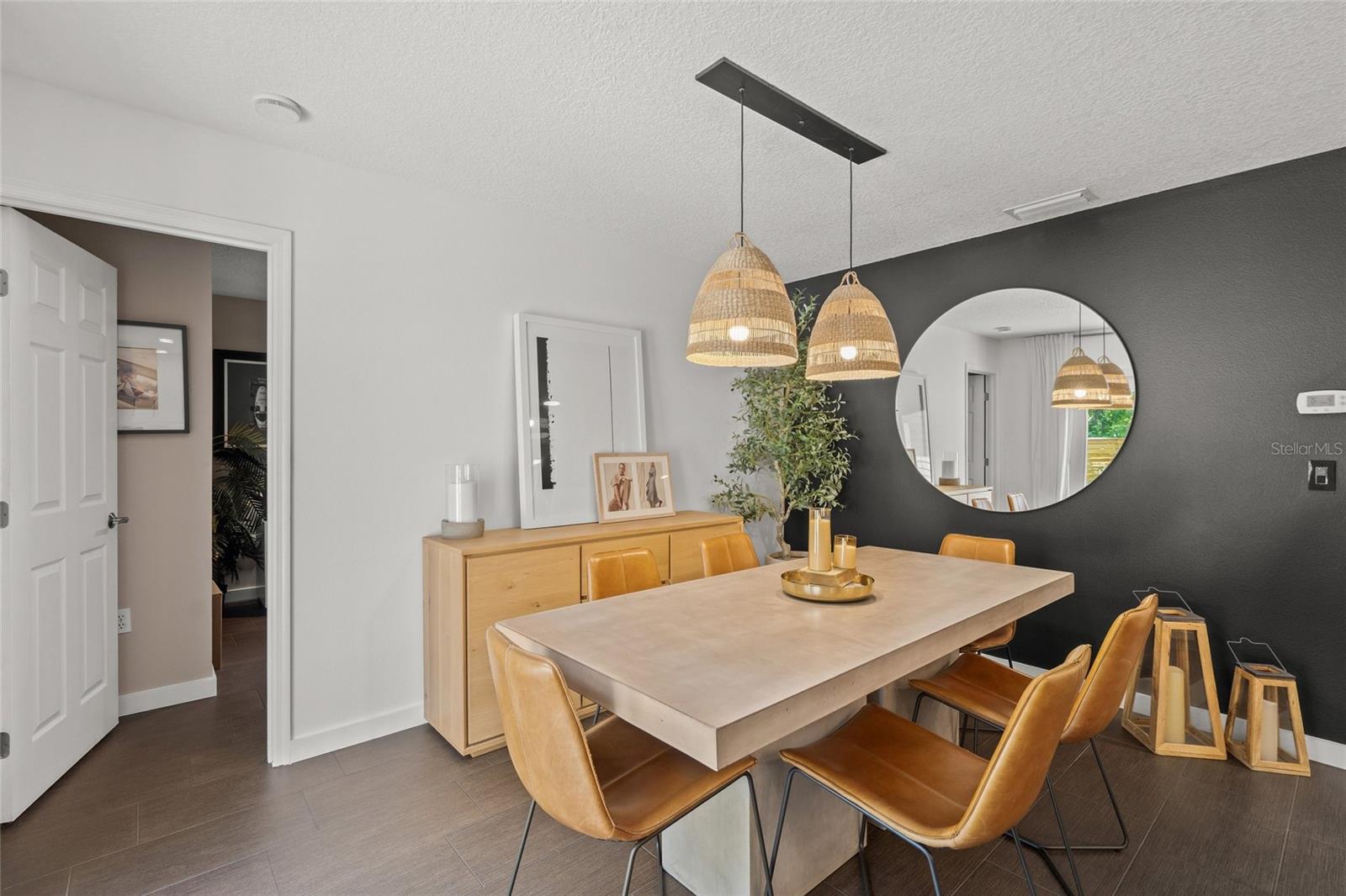 BEARDED OAKS - Residential