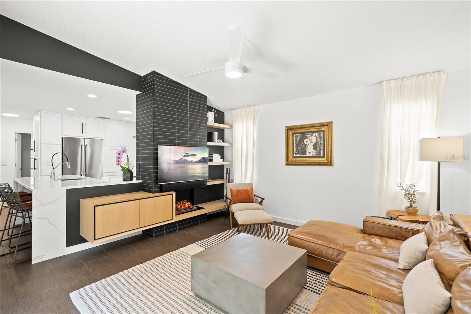 BEARDED OAKS - Residential