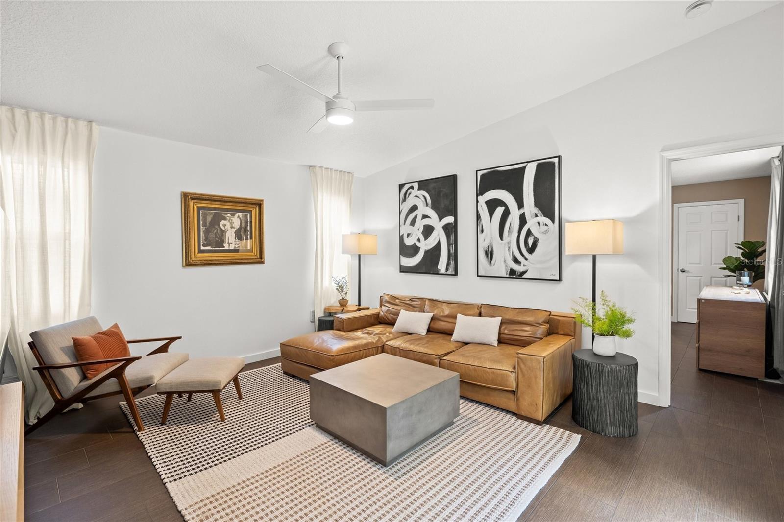 BEARDED OAKS - Residential
