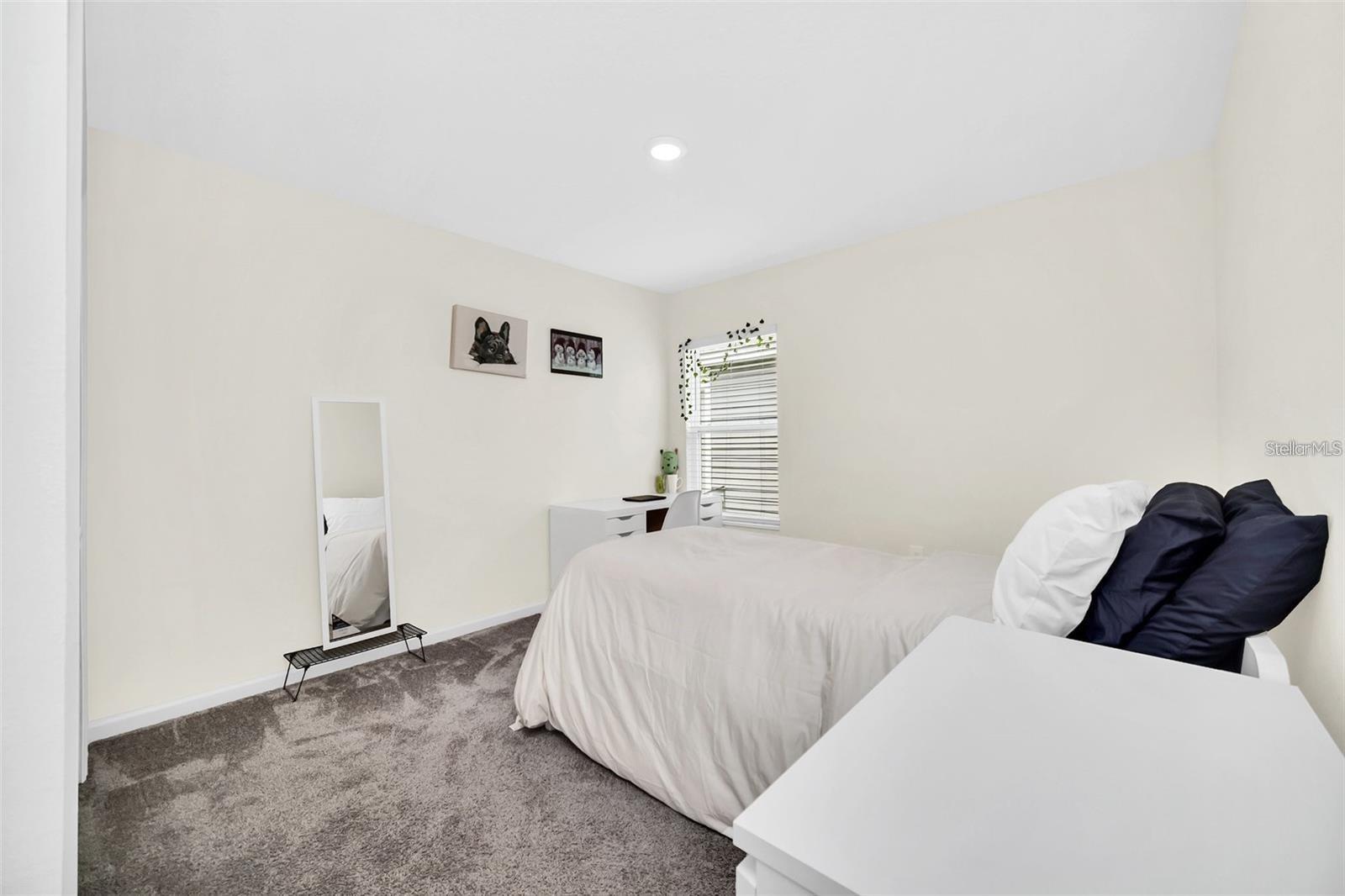STOREY CREEK PH 2A - Residential Lease