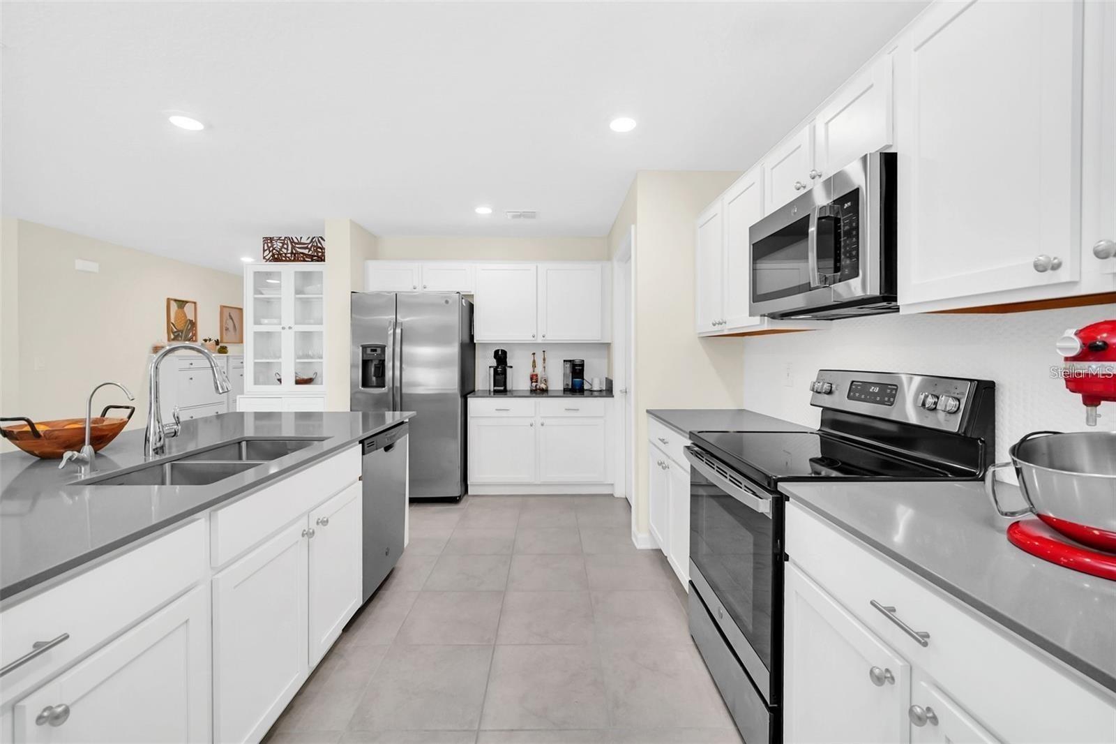 STOREY CREEK PH 2A - Residential Lease