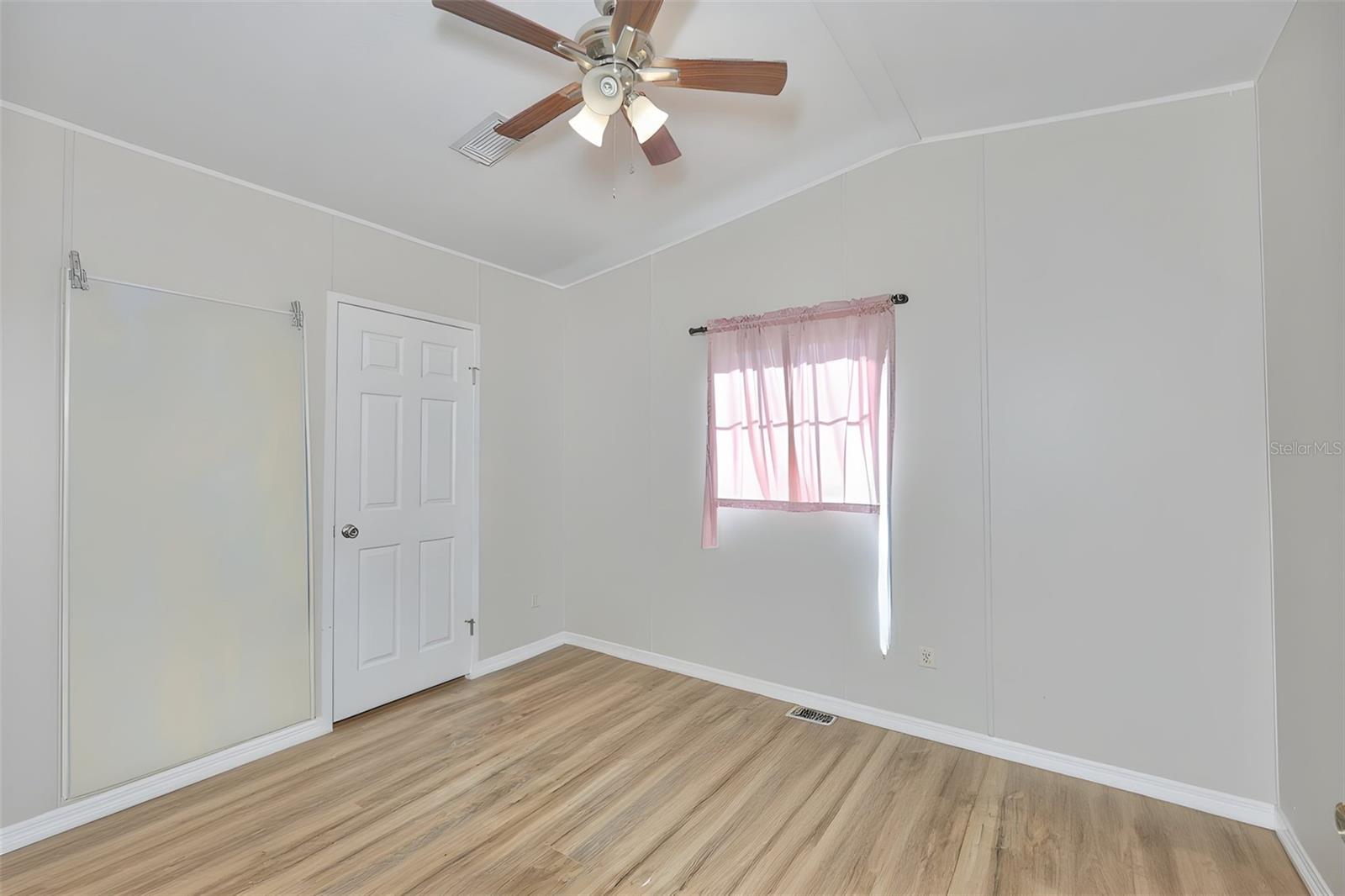 TROPICAL ACRES SOUTH UNIT 5A - Residential