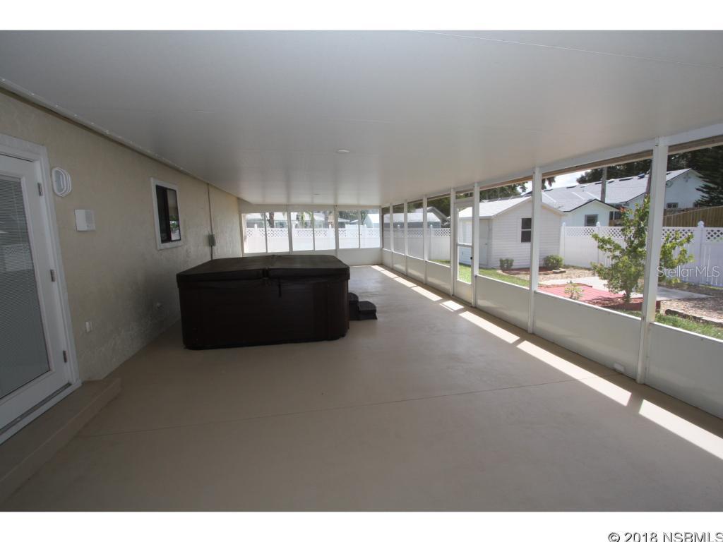Florida Shores 01 - Residential