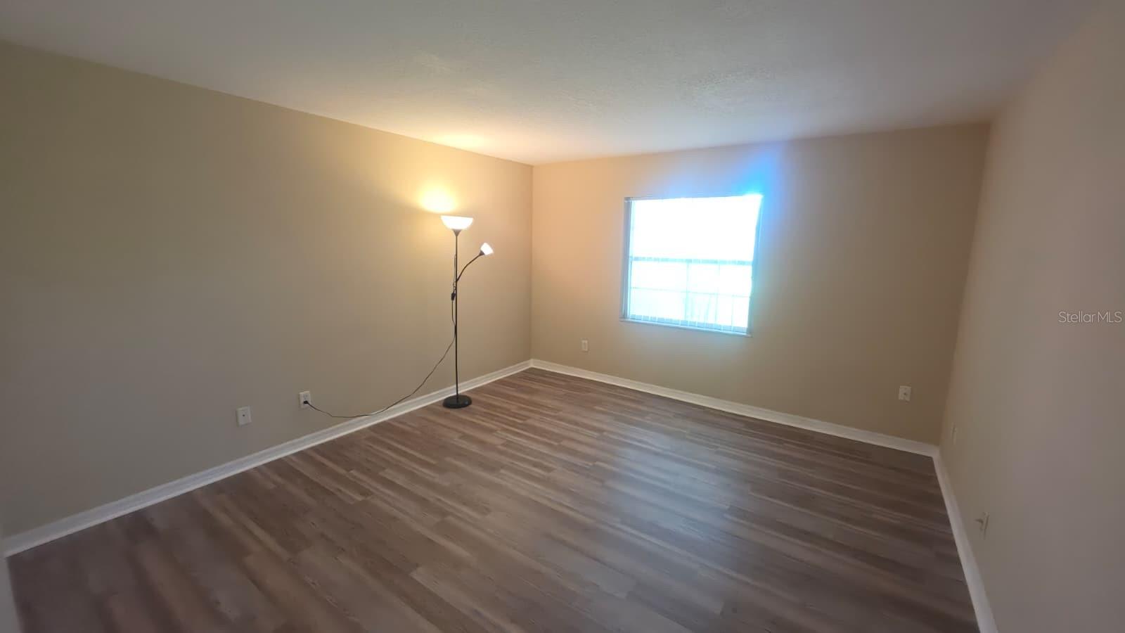 WRENWOOD CONDO - Residential