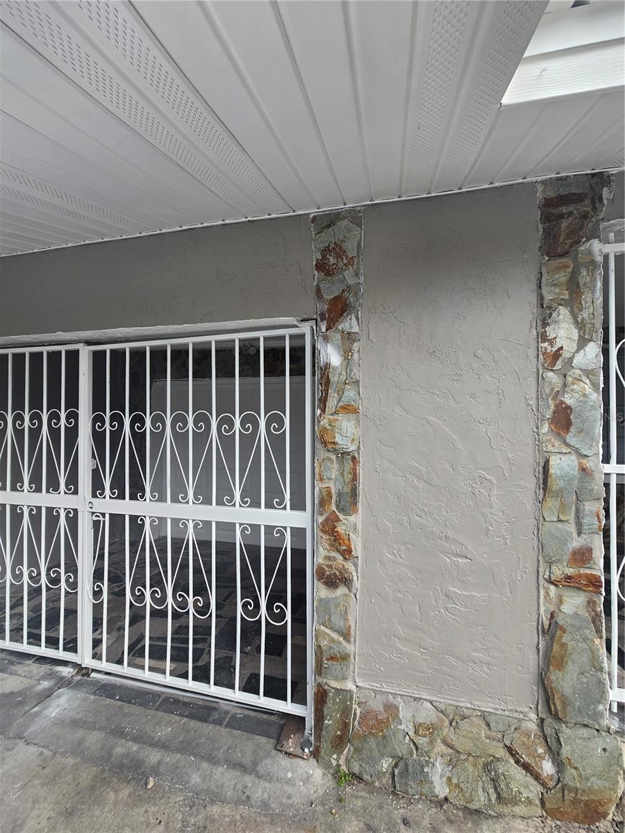 UNPLATTED - Residential