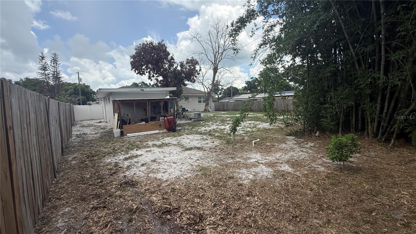 COUNTRY CLUB ESTATES SUB - Residential