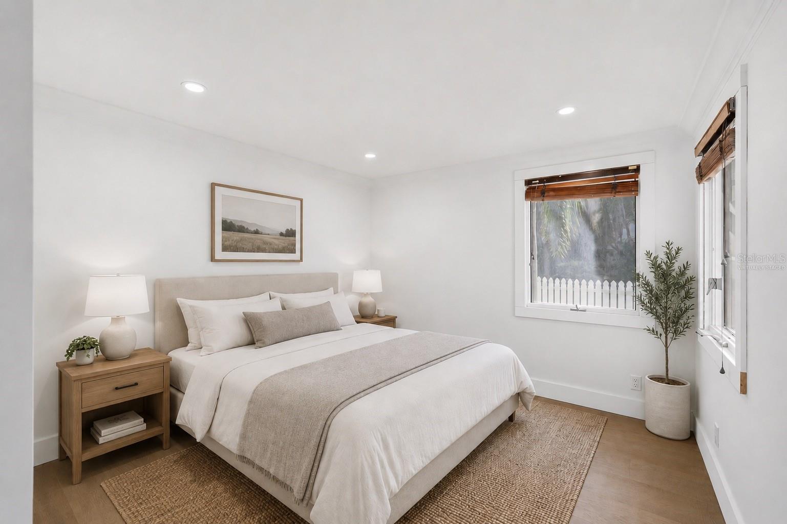 BAY ISLAND - Residential