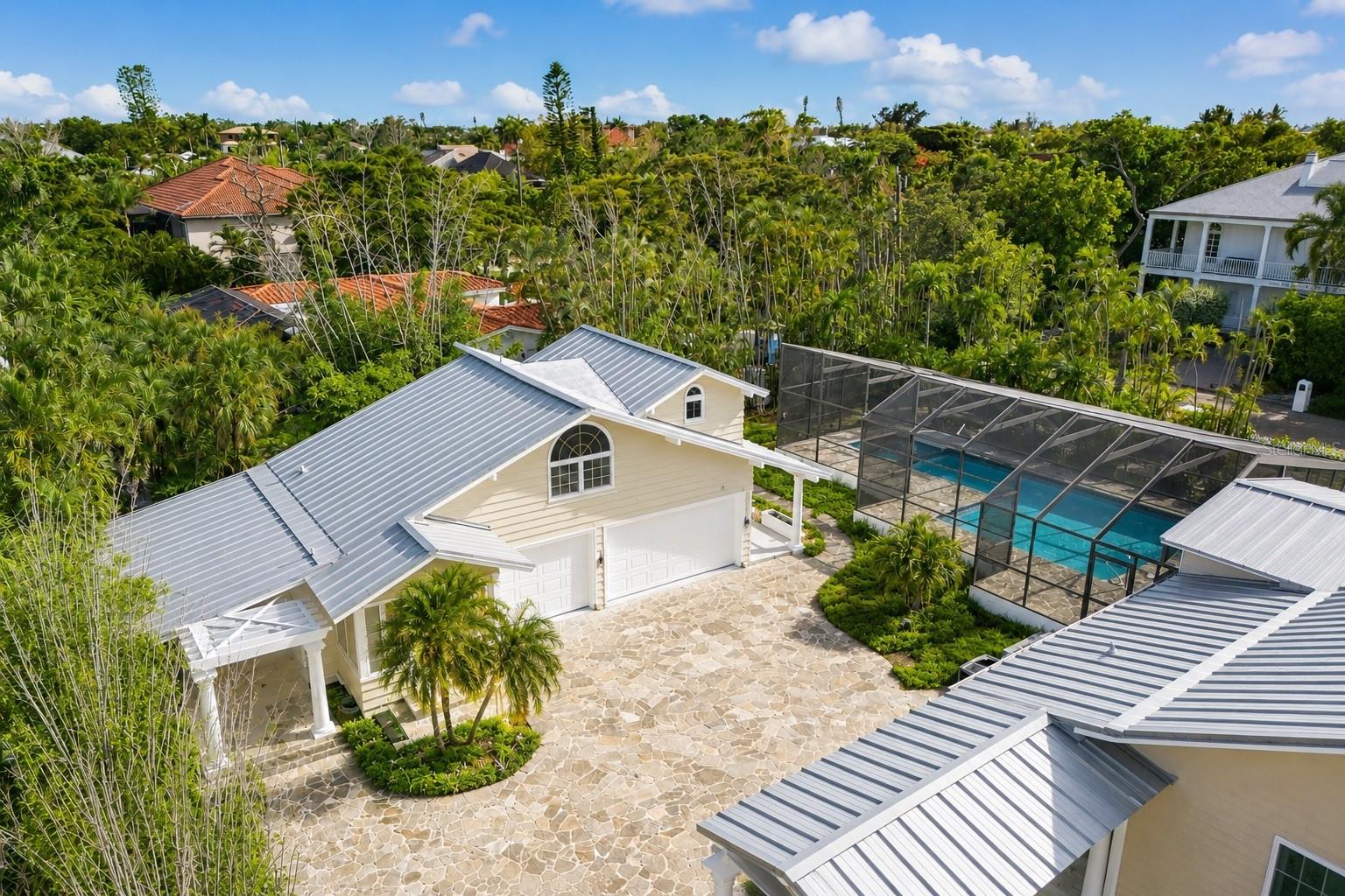 BAY ISLAND - Residential