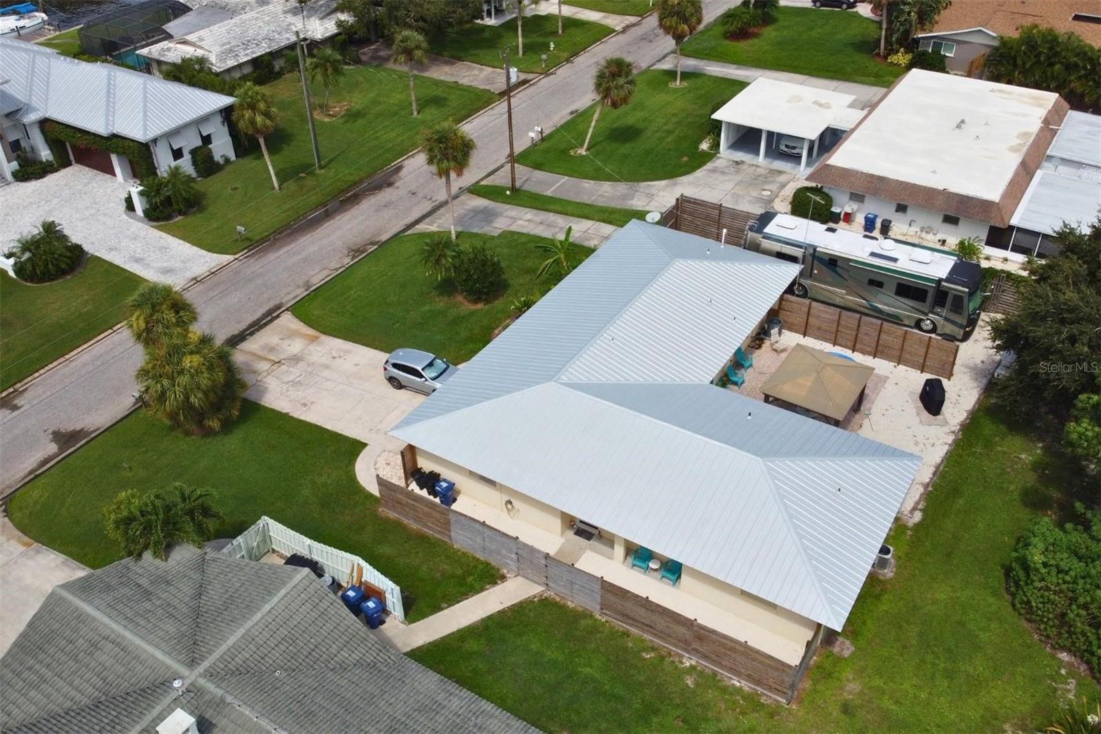 SOUTHPOINTE SHORES - Residential Income