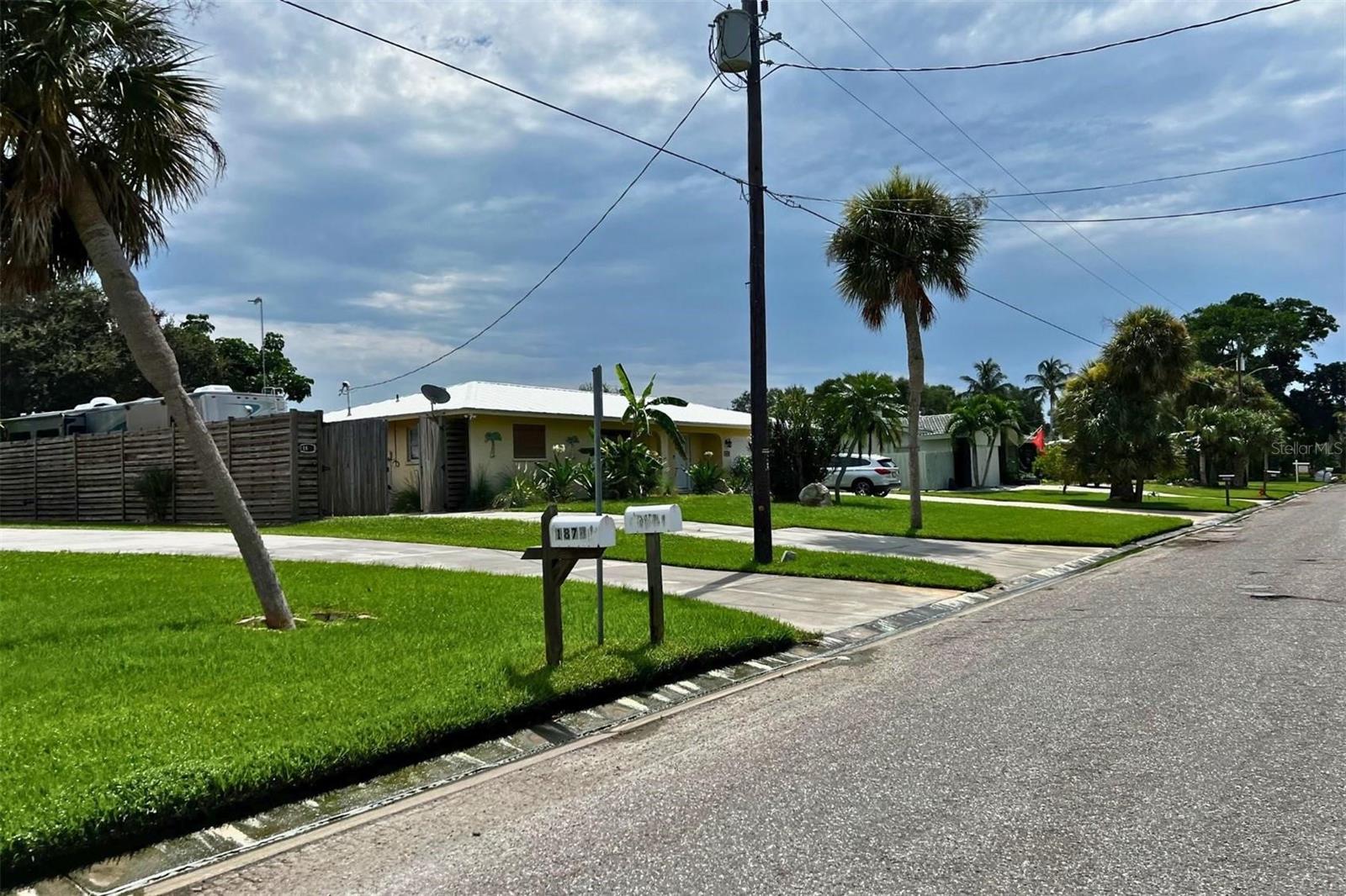 SOUTHPOINTE SHORES - Residential Income