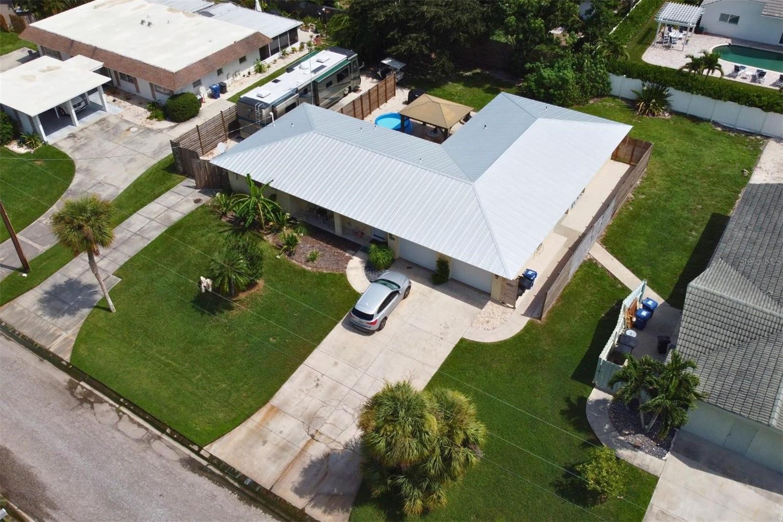SOUTHPOINTE SHORES - Residential Income