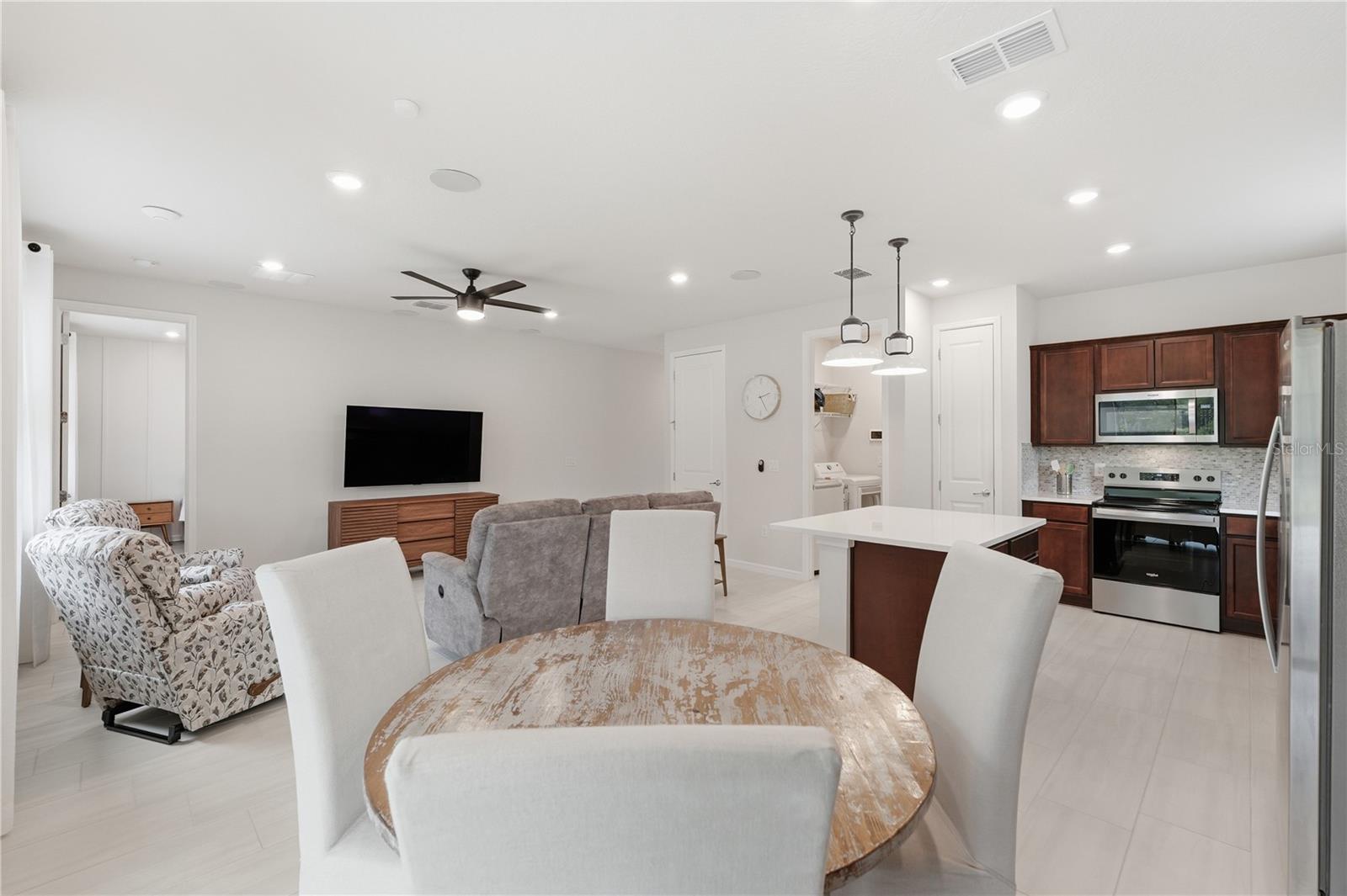PINEWOOD RESERVE - Residential