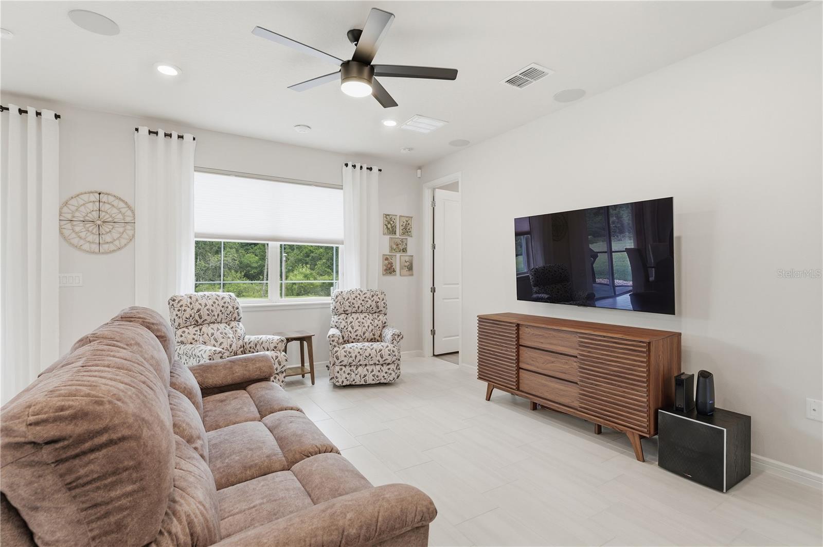 PINEWOOD RESERVE - Residential