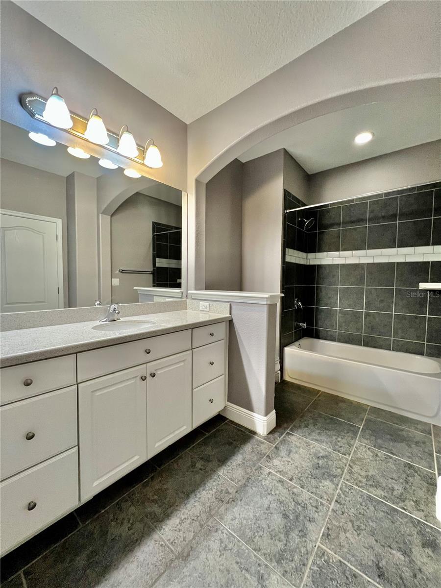 LANDINGS AT PORT TAMPA - Residential Lease