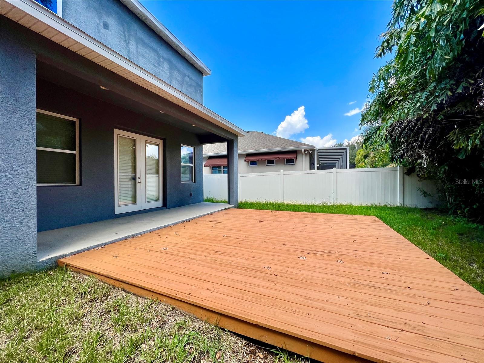 LANDINGS AT PORT TAMPA - Residential Lease