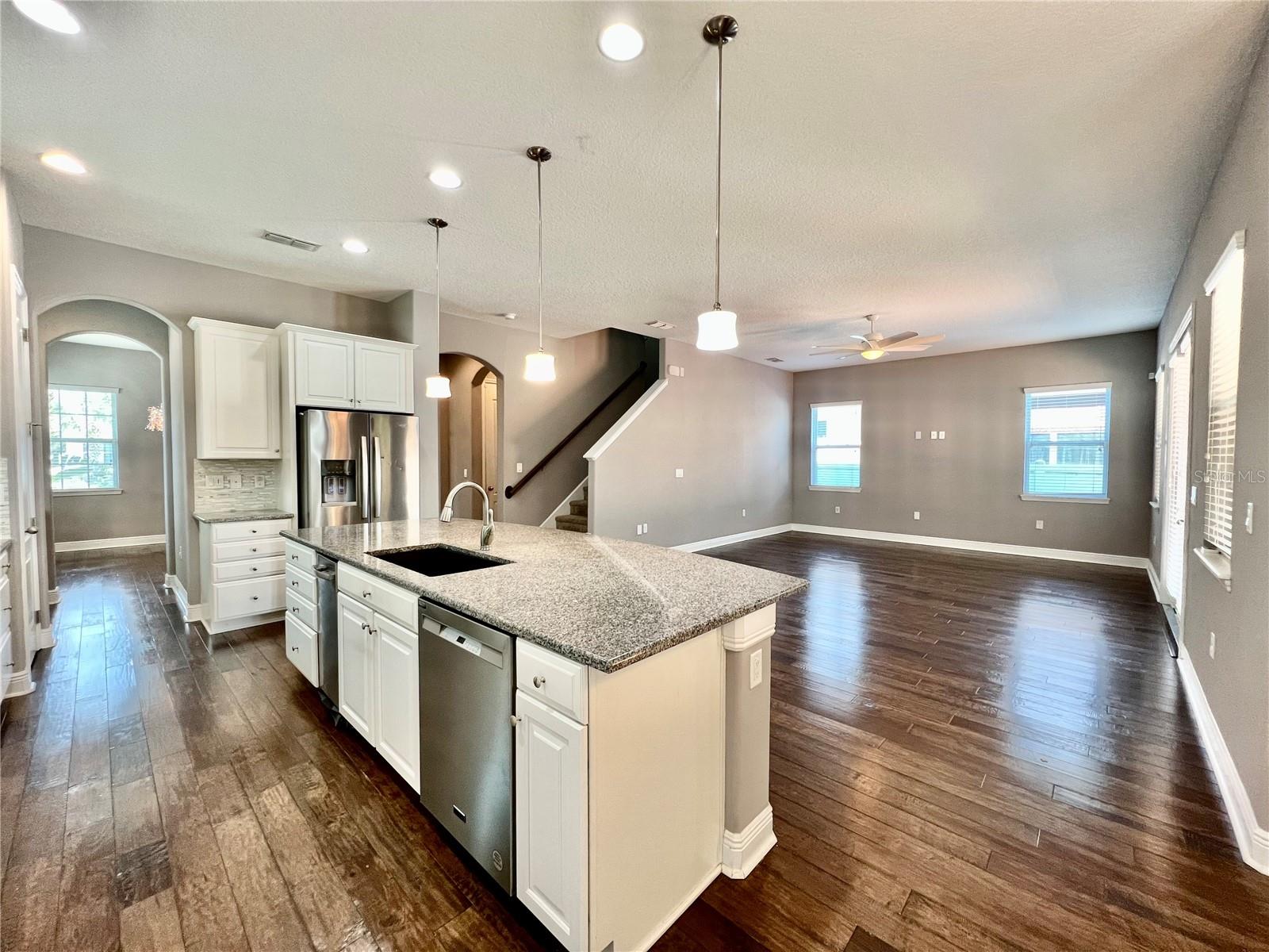 LANDINGS AT PORT TAMPA - Residential Lease