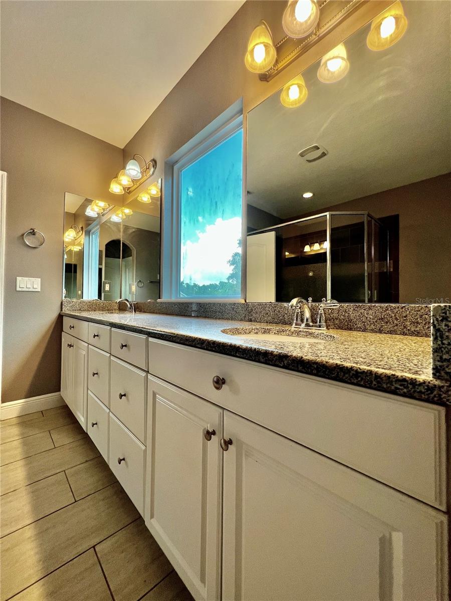 LANDINGS AT PORT TAMPA - Residential Lease