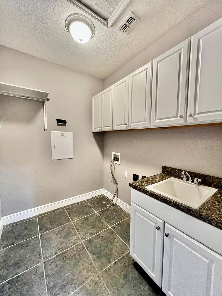 LANDINGS AT PORT TAMPA - Residential Lease