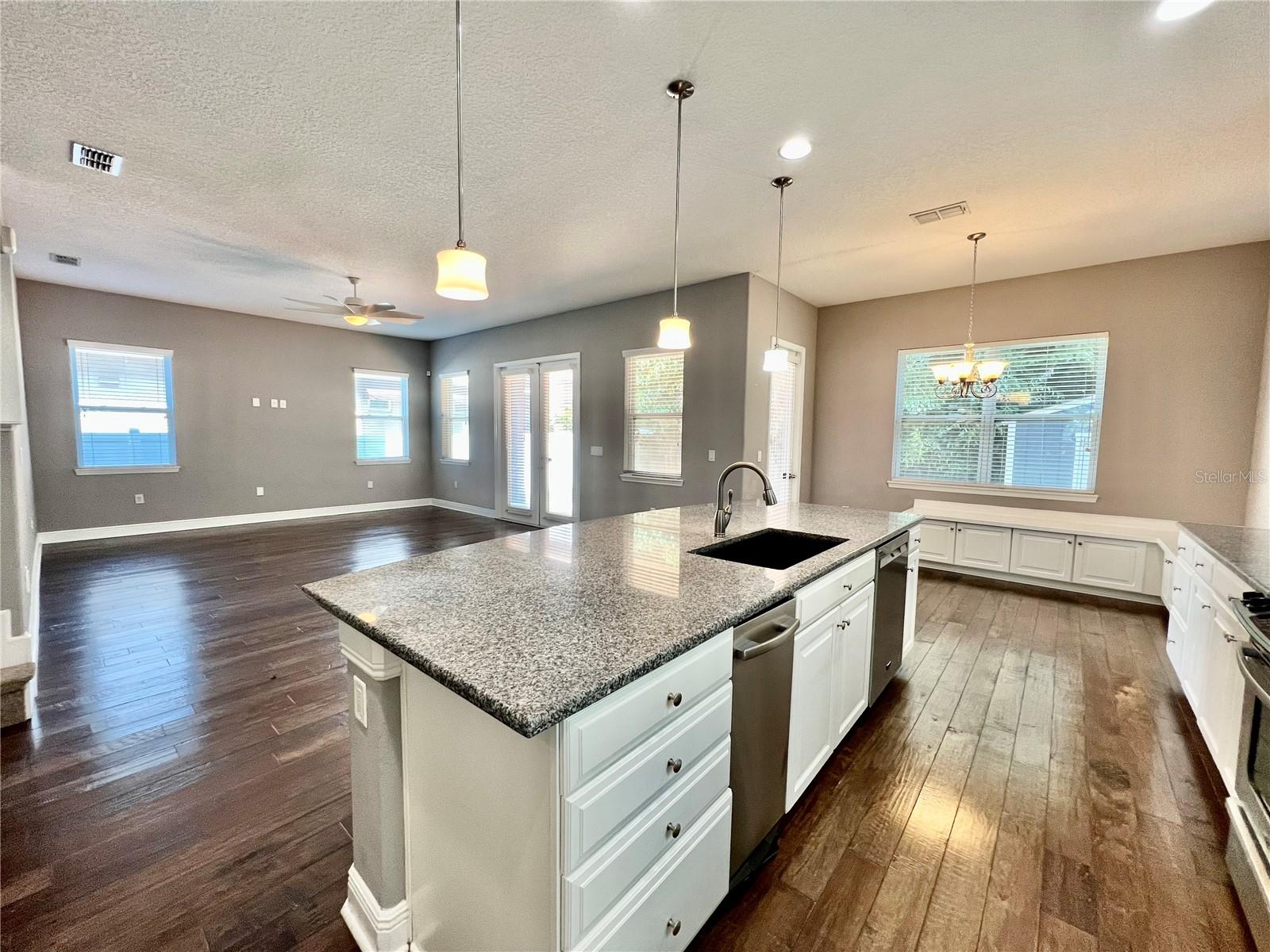 LANDINGS AT PORT TAMPA - Residential Lease