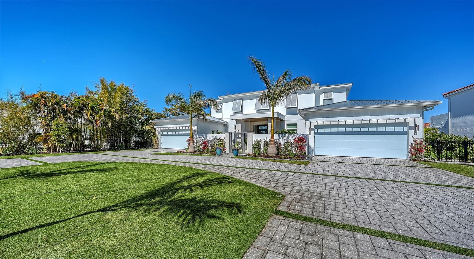 OYSTER BAY ESTATES - Residential