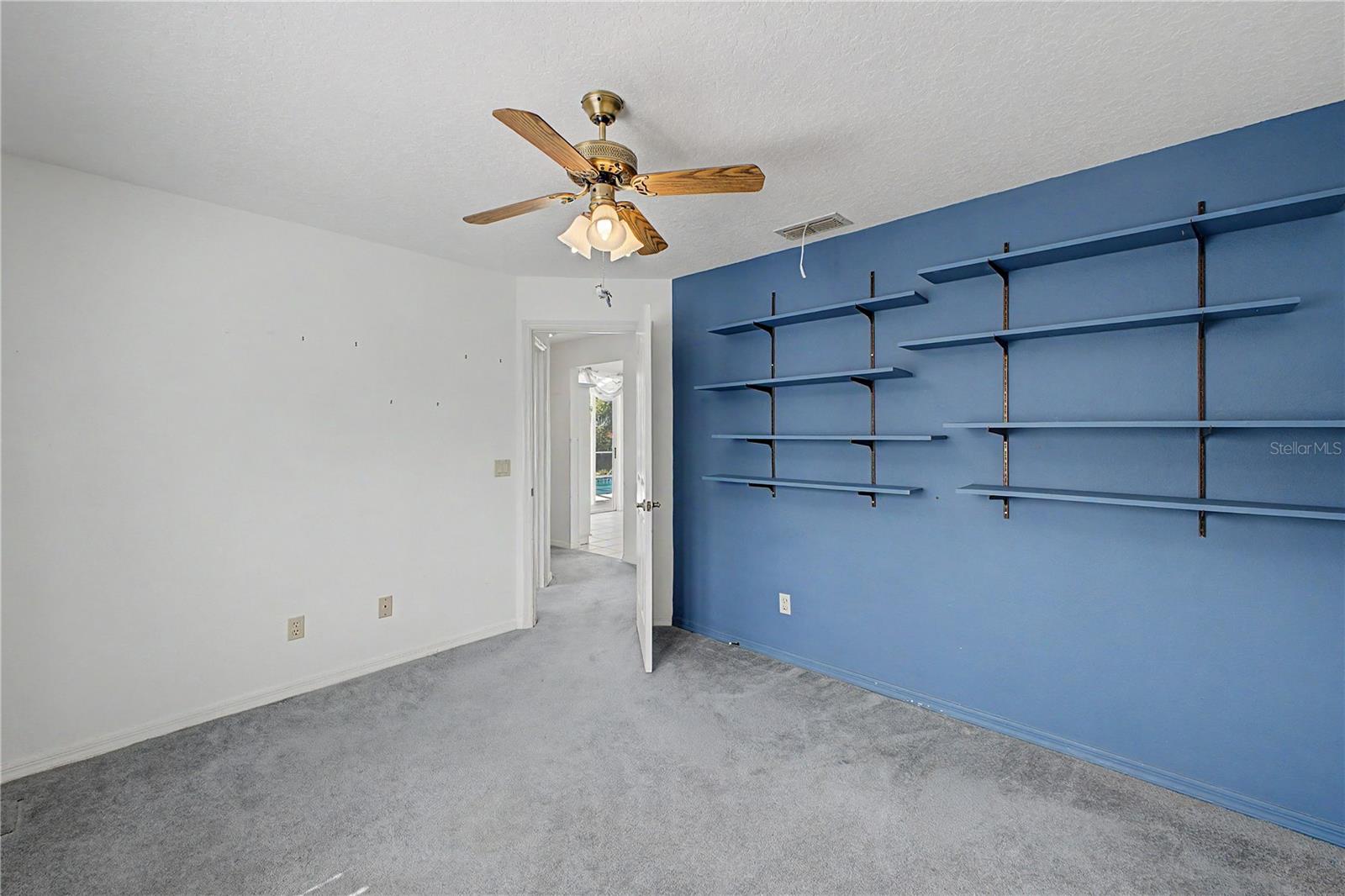 SEVEN HILLS - Residential