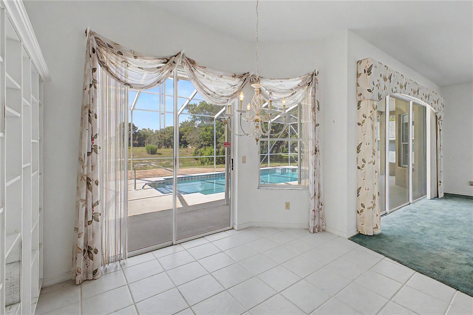 SEVEN HILLS - Residential