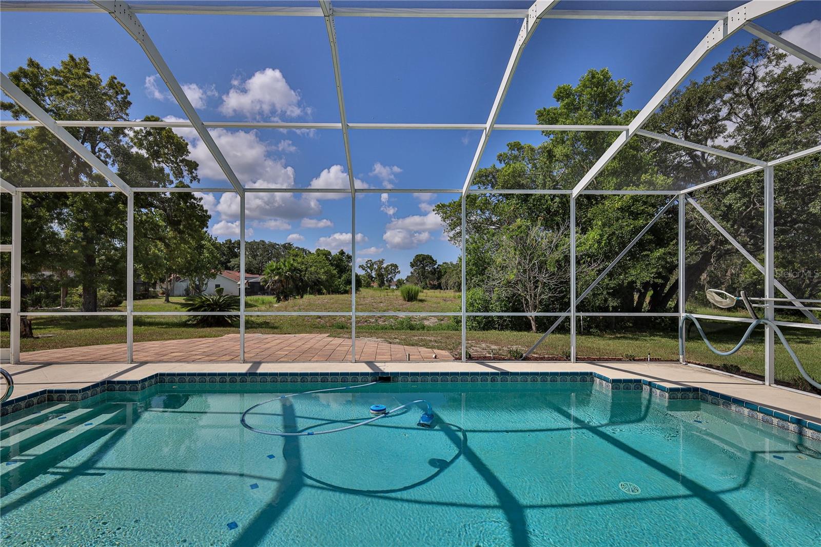 SEVEN HILLS - Residential