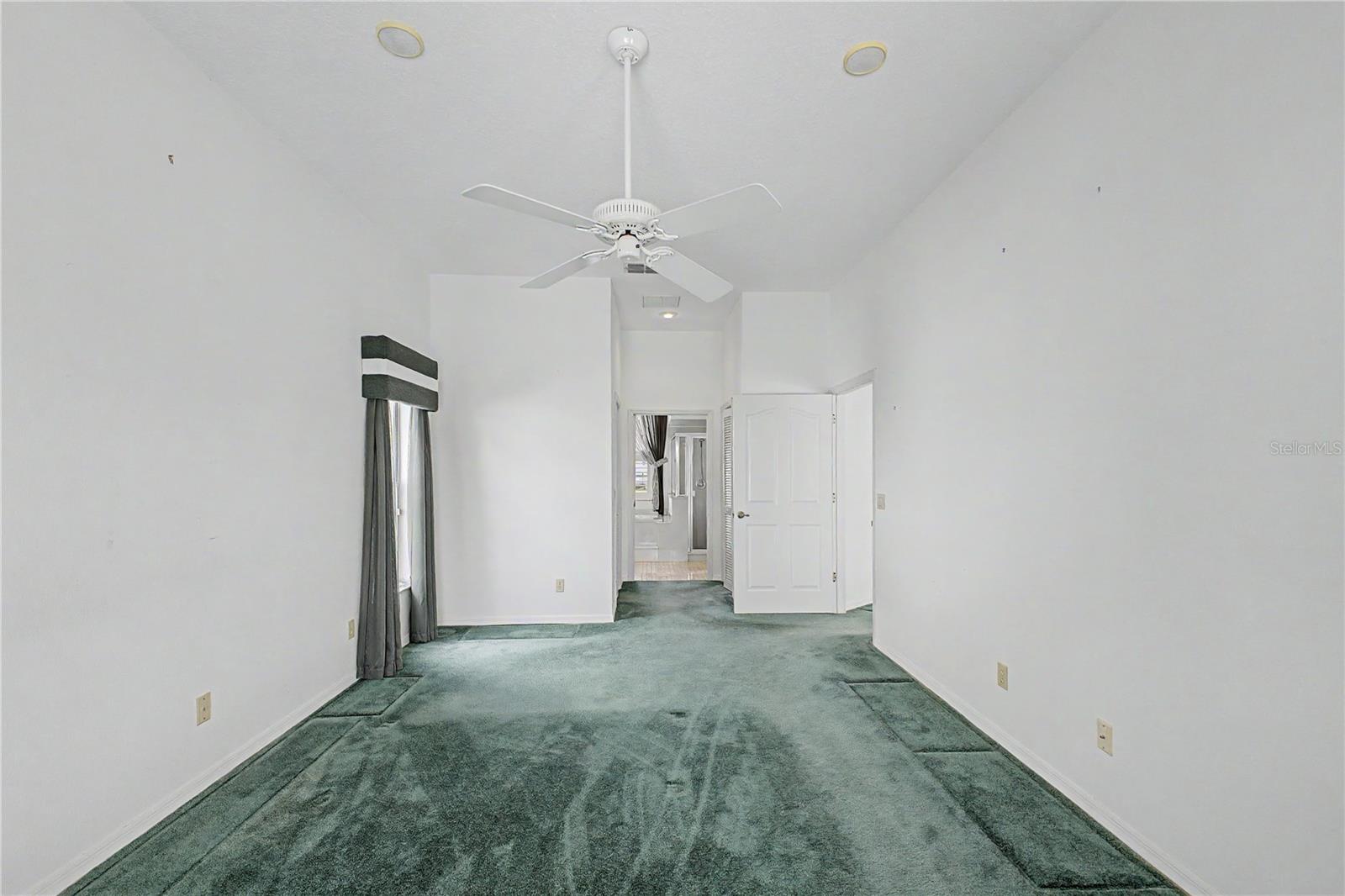 SEVEN HILLS - Residential