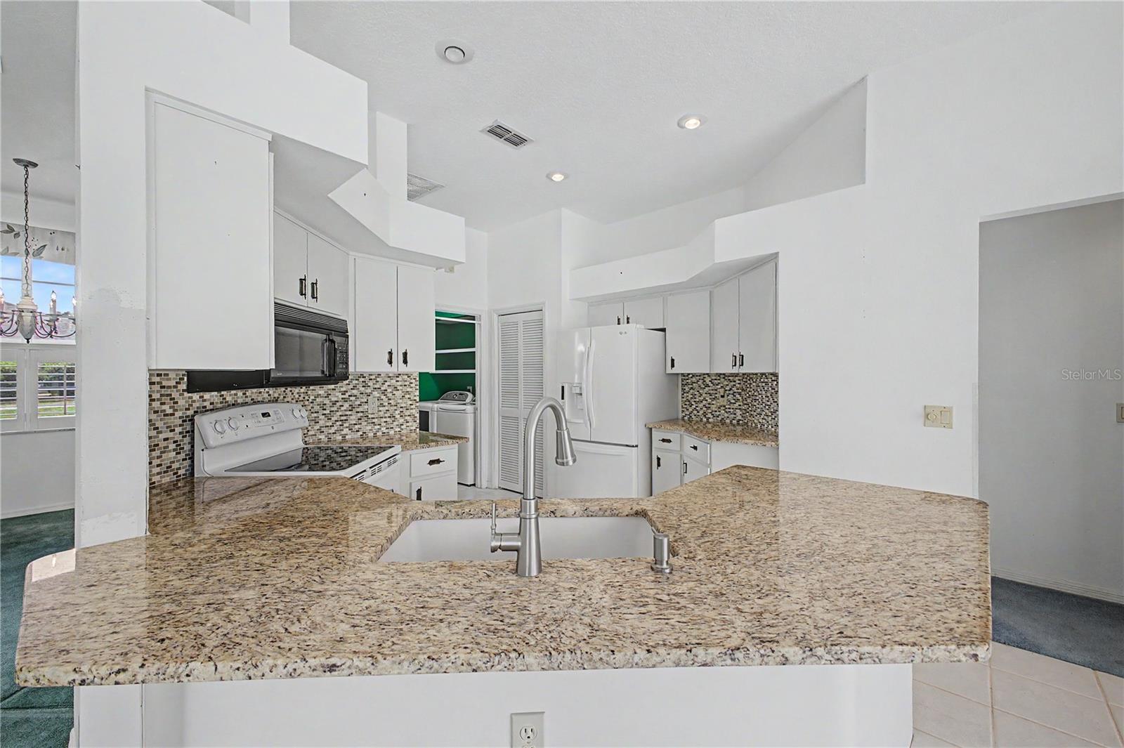 SEVEN HILLS - Residential