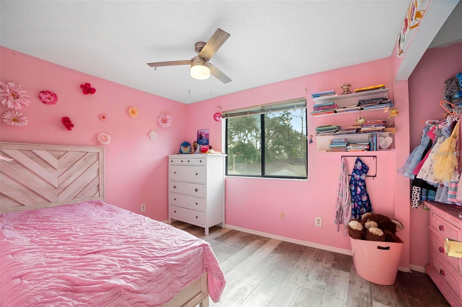 SHADOWBAY UNIT 2 PH 2 - Residential