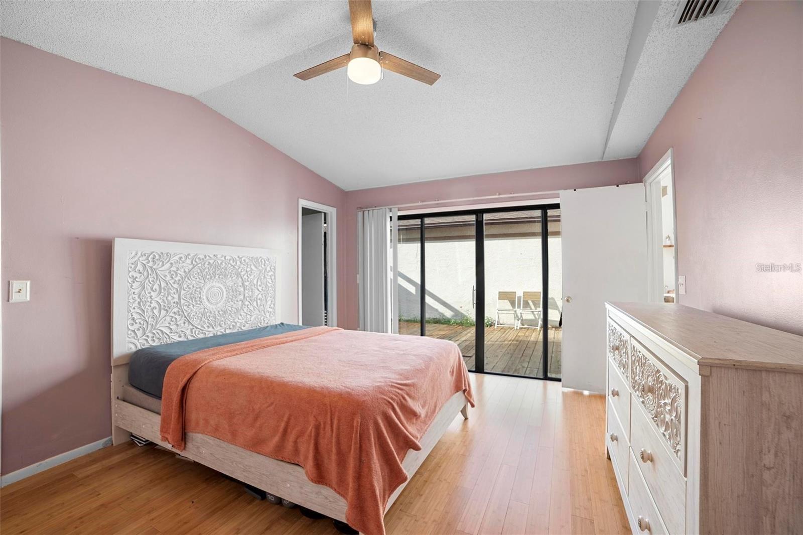 SHADOWBAY UNIT 2 PH 2 - Residential