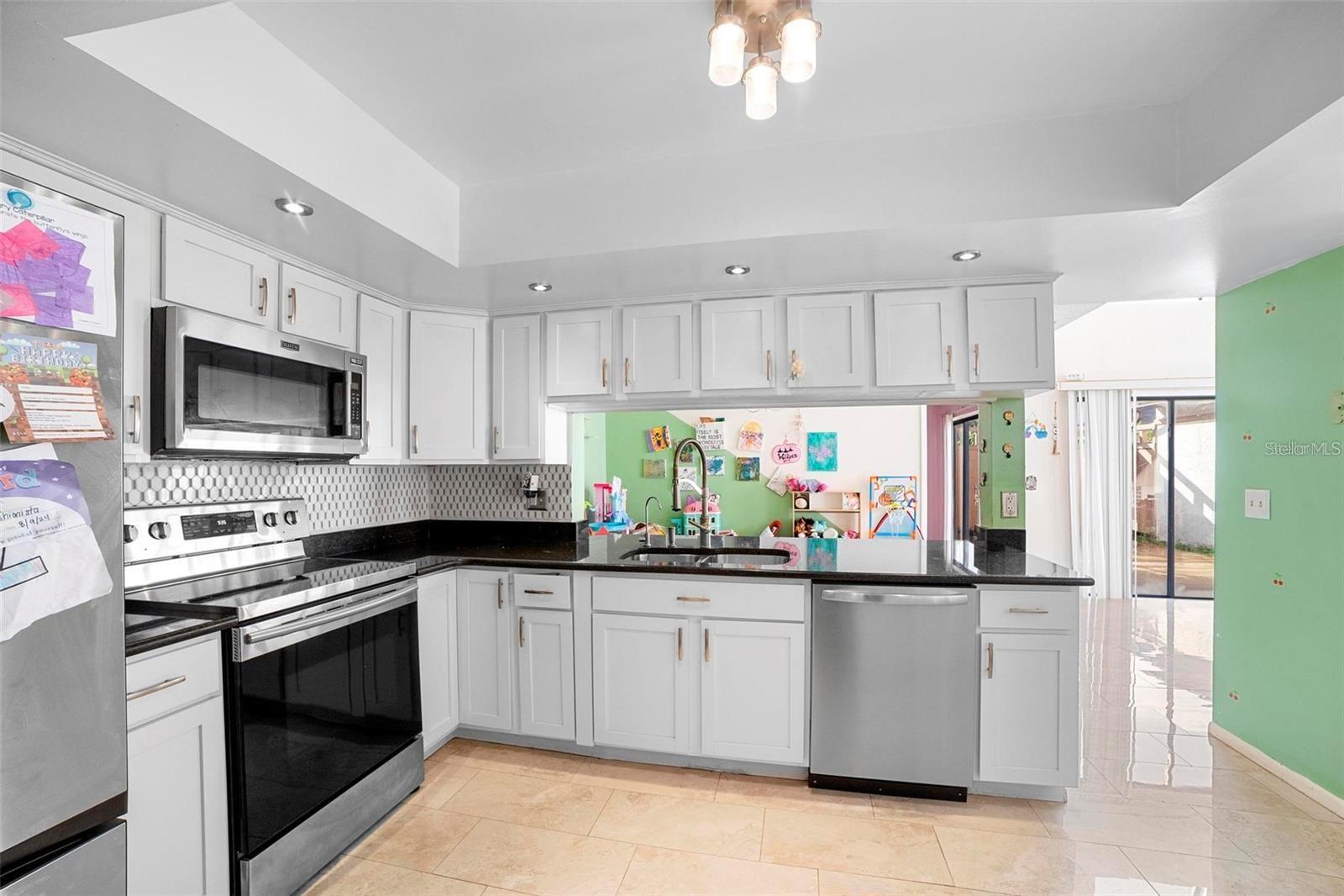 SHADOWBAY UNIT 2 PH 2 - Residential