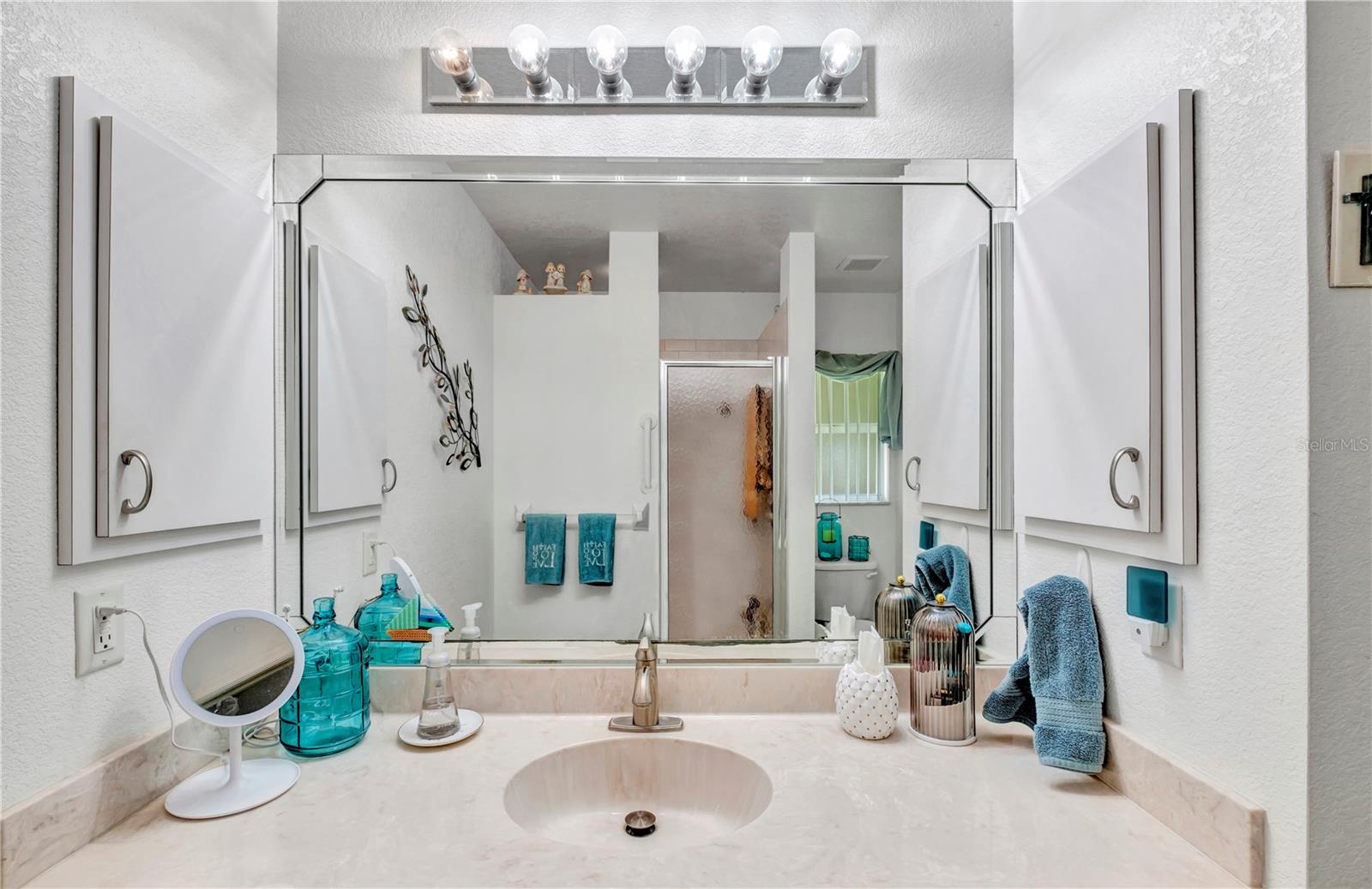 PUNTA GORDA ISLES SEC 18 - Residential