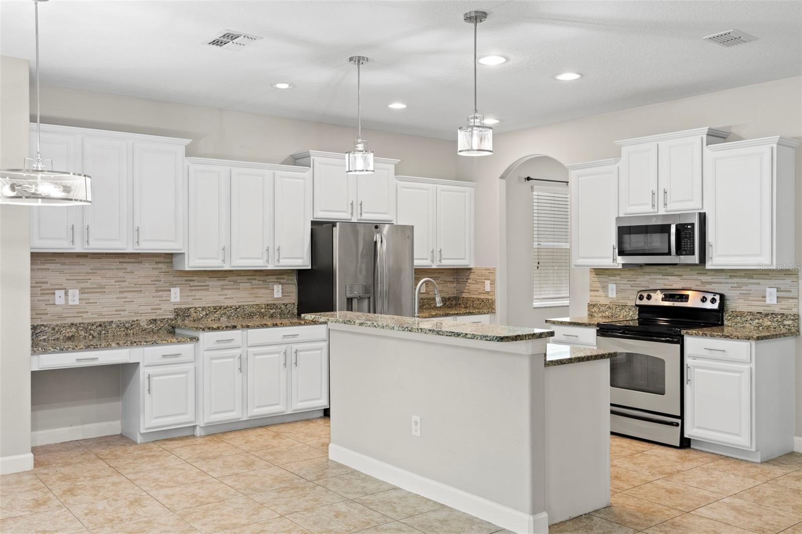 LIVE OAK PRESERVE PH 2B-VIL - Residential Lease