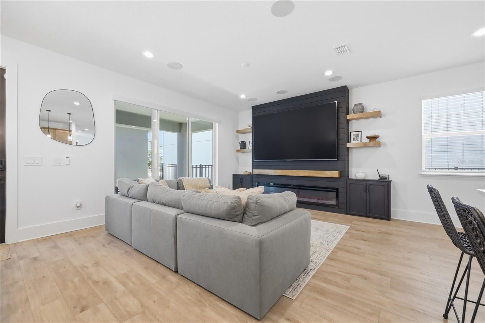 BRONSON PEAK 1B - Residential