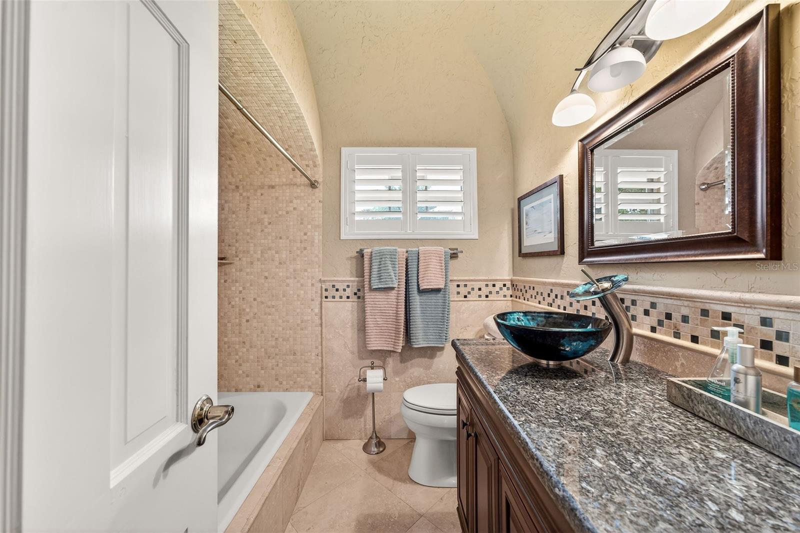 BROOKVILLA - Residential