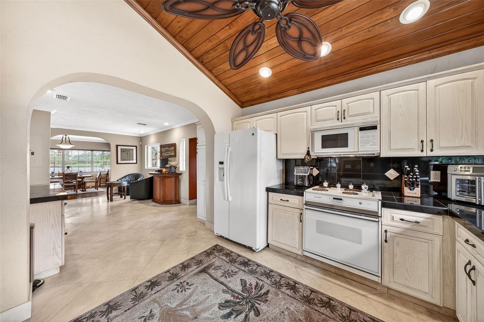 BROOKVILLA - Residential