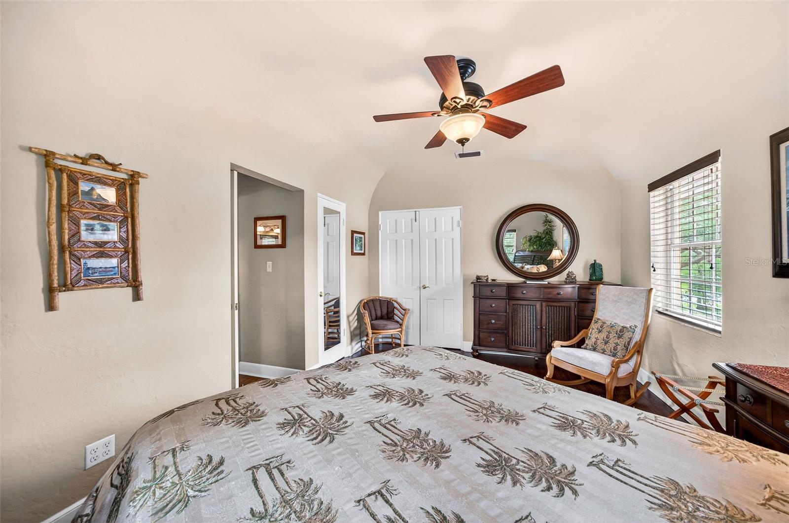 BROOKVILLA - Residential