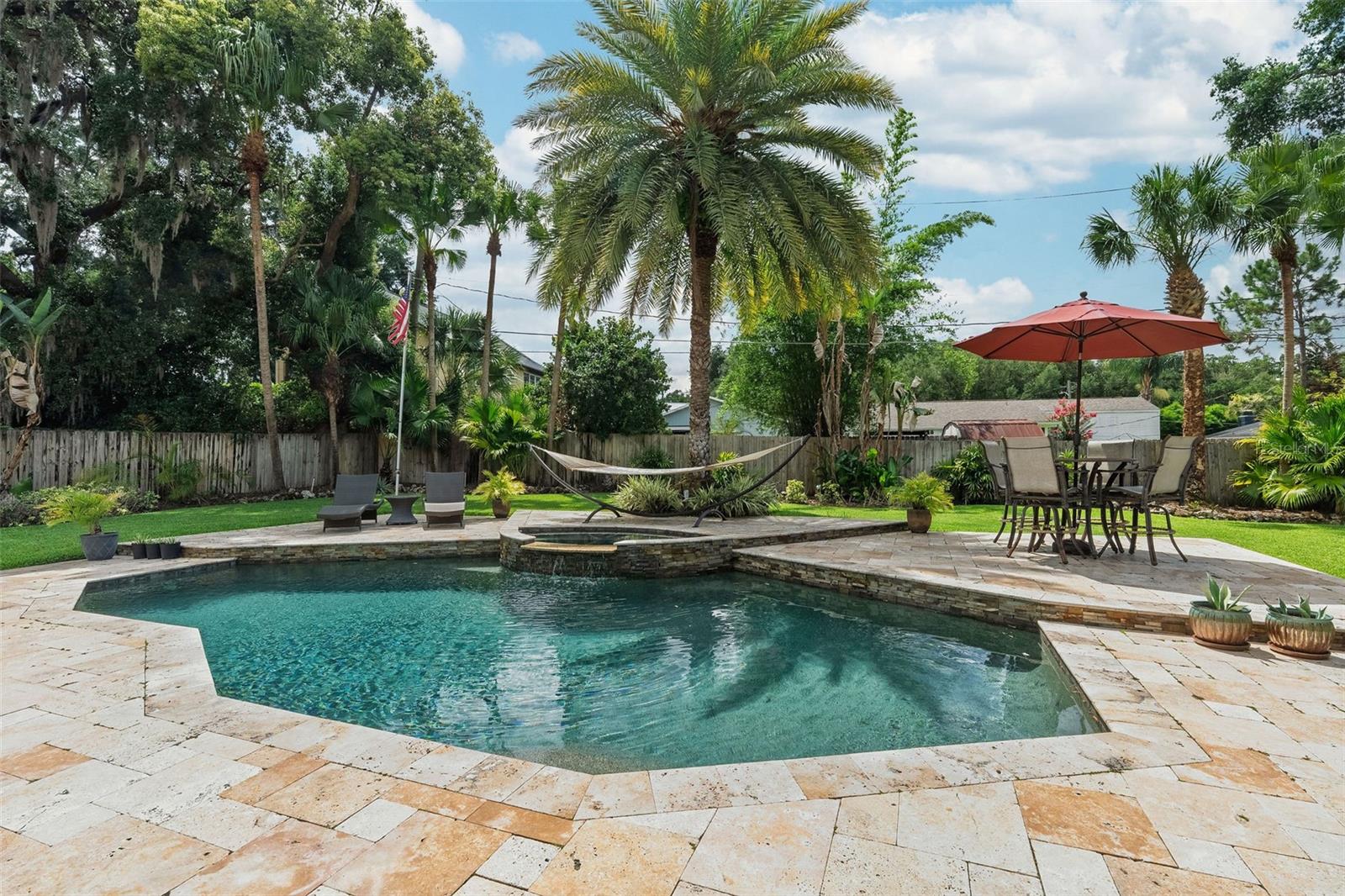 BROOKVILLA - Residential