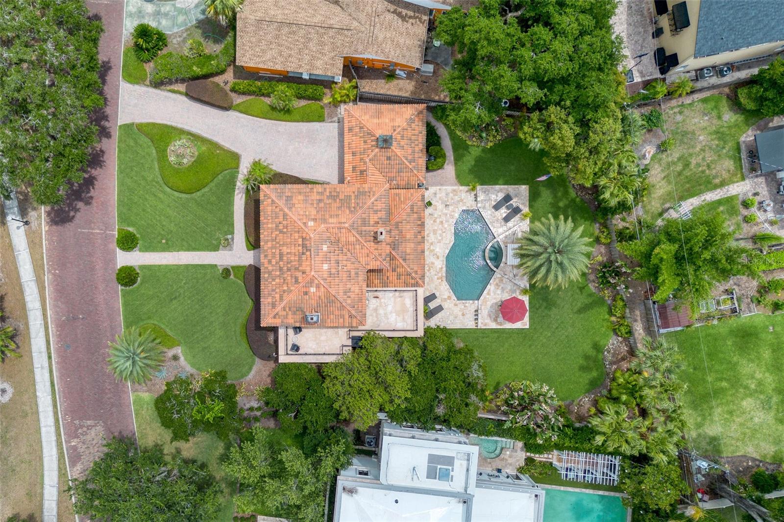 BROOKVILLA - Residential
