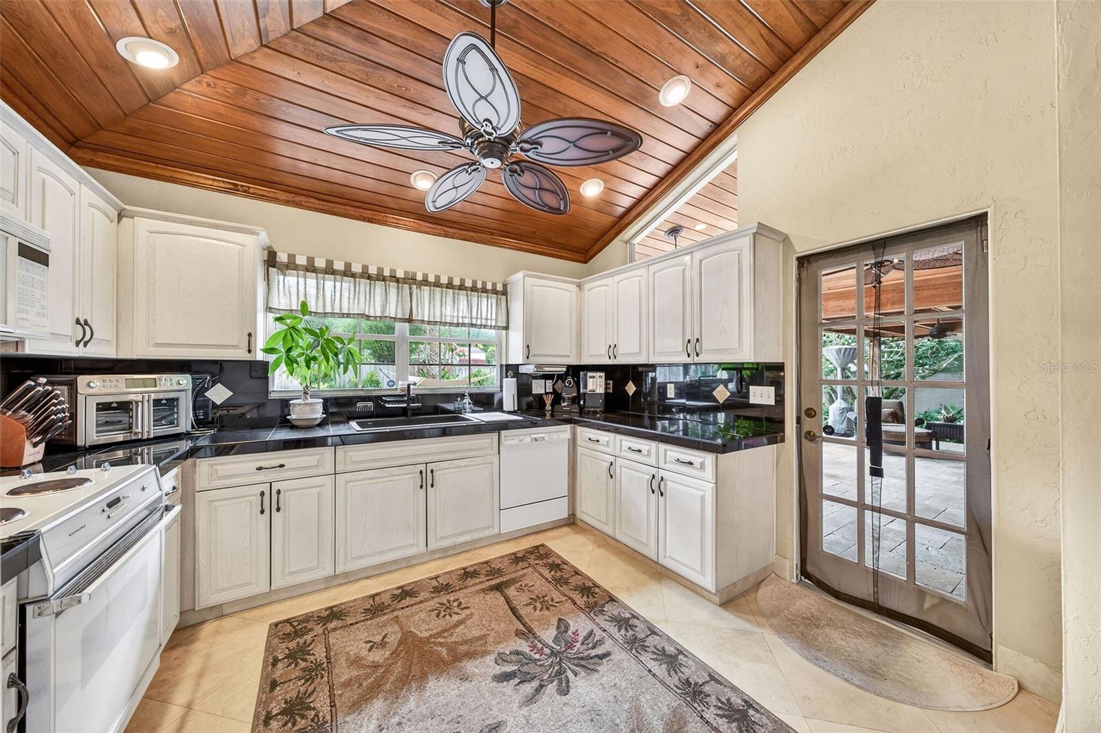 BROOKVILLA - Residential