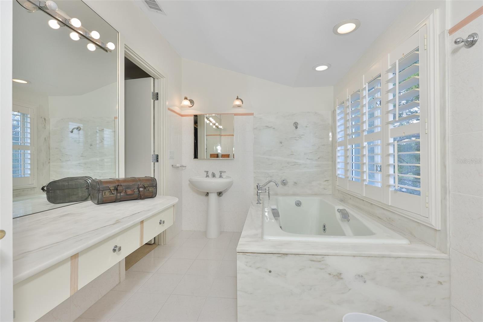 AUTUMN WOODS-UNIT II - Residential