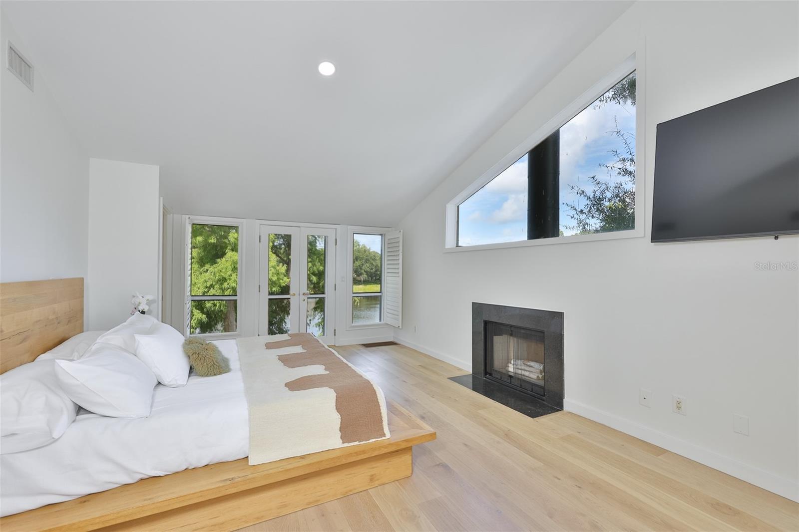 AUTUMN WOODS-UNIT II - Residential